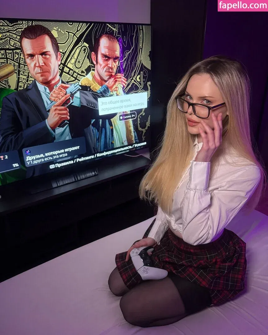 Desii77 / desiii77 Onlyfans Photo Gallery 