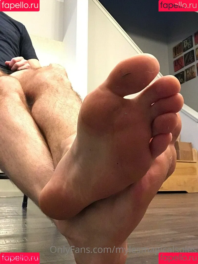 mylesmagicalsoles / mylesoneal Onlyfans Photo Gallery 
