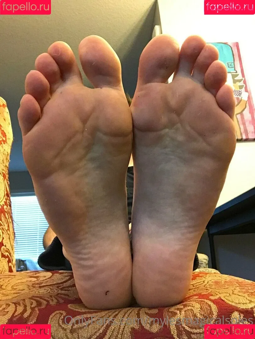 mylesmagicalsoles / mylesoneal Onlyfans Photo Gallery 
