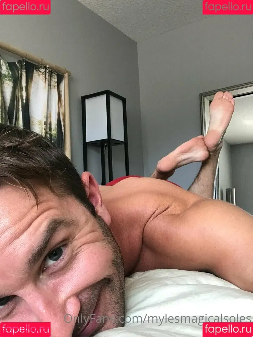 mylesmagicalsoles / mylesoneal Onlyfans Photo Gallery 