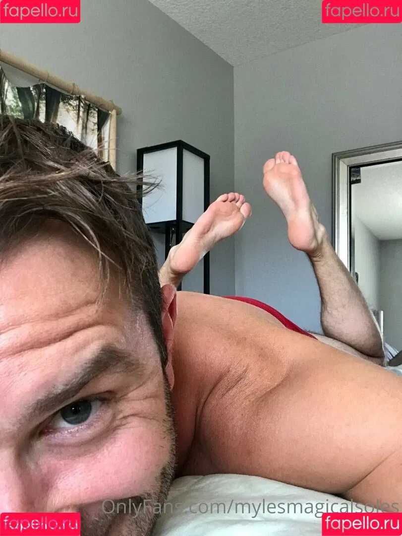 mylesmagicalsoles / mylesoneal Onlyfans Photo Gallery 