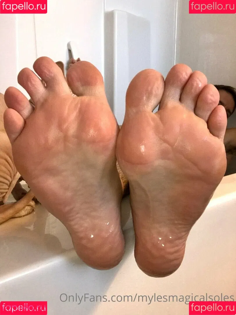 mylesmagicalsoles / mylesoneal Onlyfans Photo Gallery 