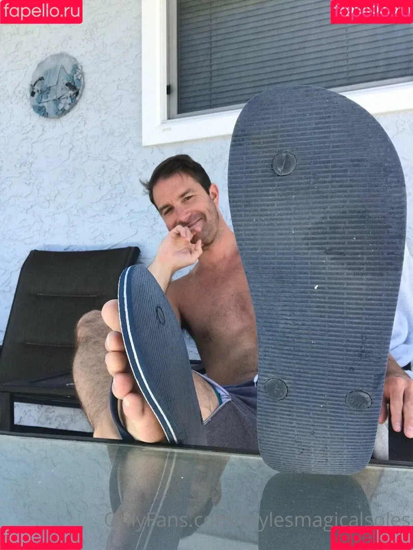 mylesmagicalsoles / mylesoneal Onlyfans Photo Gallery 