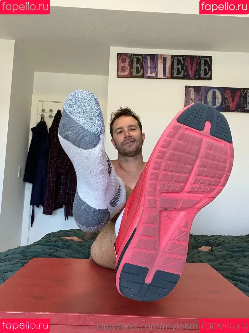 mylesmagicalsoles / mylesoneal Onlyfans Photo Gallery 