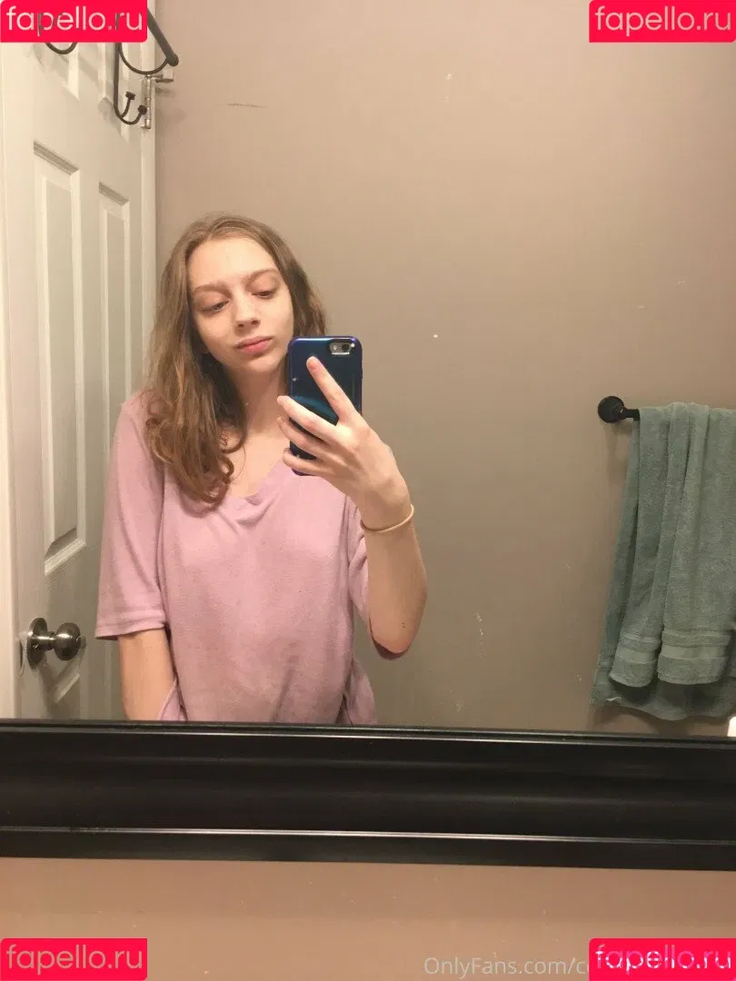 Cosmic Darlings / cosmicdarlings / spiritualxslut Onlyfans Photo Gallery 