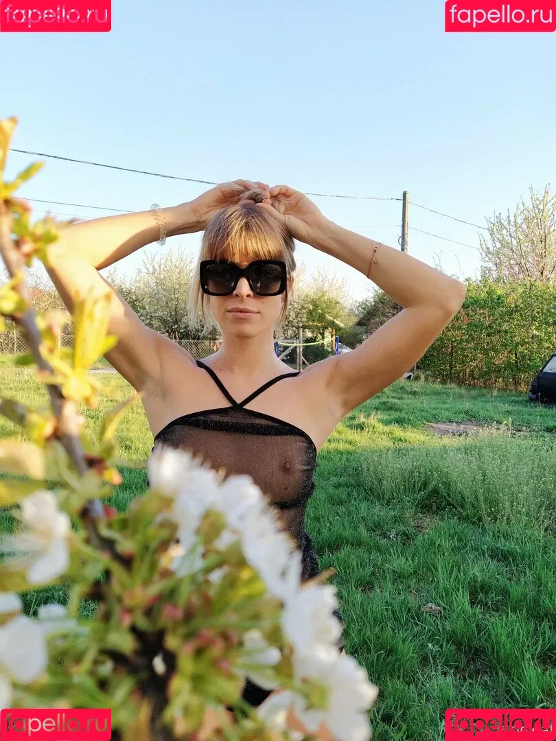 Jana Volkova / Ocicat / janamduggar Onlyfans Photo Gallery 