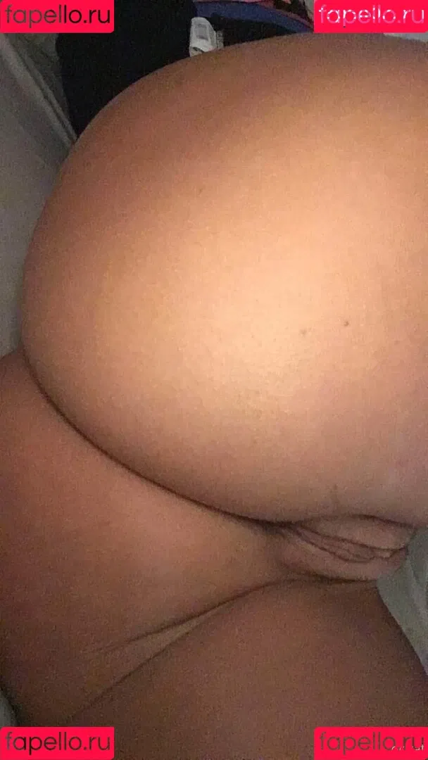 Jana Volkova / Ocicat / janamduggar Onlyfans Photo Gallery 
