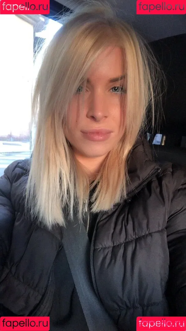Jana Volkova / Ocicat / janamduggar Onlyfans Photo Gallery 