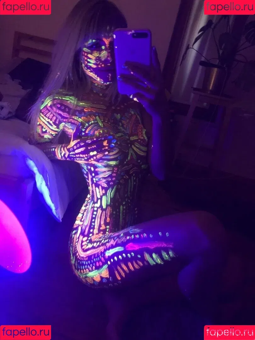 Jana Volkova / Ocicat / janamduggar Onlyfans Photo Gallery 
