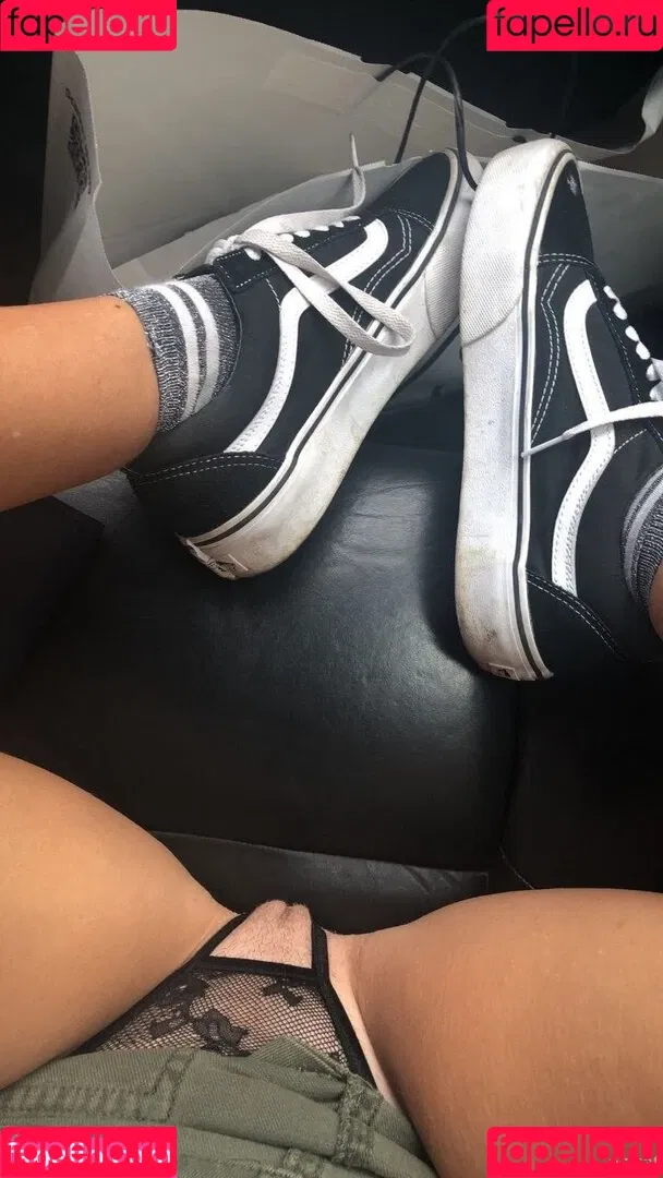 Jana Volkova / Ocicat / janamduggar Onlyfans Photo Gallery 