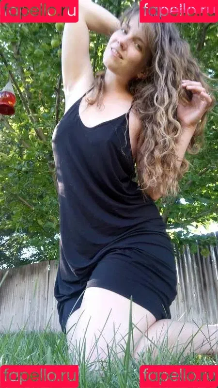 Harper The Fox / harperthefox / harperthefoxofficial / https: Onlyfans Photo Gallery 