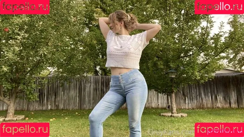 Harper The Fox / harperthefox / harperthefoxofficial / https: Onlyfans Photo Gallery 