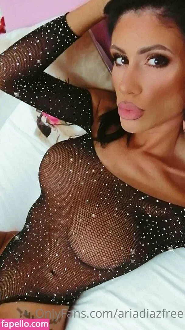 ariadiaz / ariadiazxxx Onlyfans Photo Gallery 
