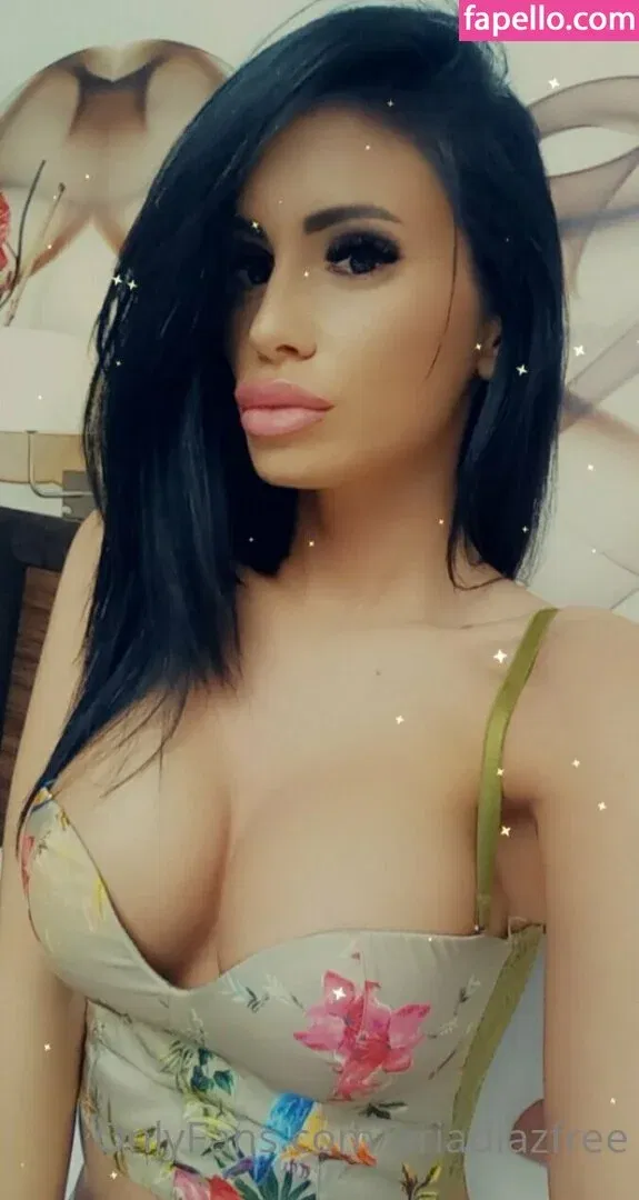 ariadiaz / ariadiazxxx Onlyfans Photo Gallery 