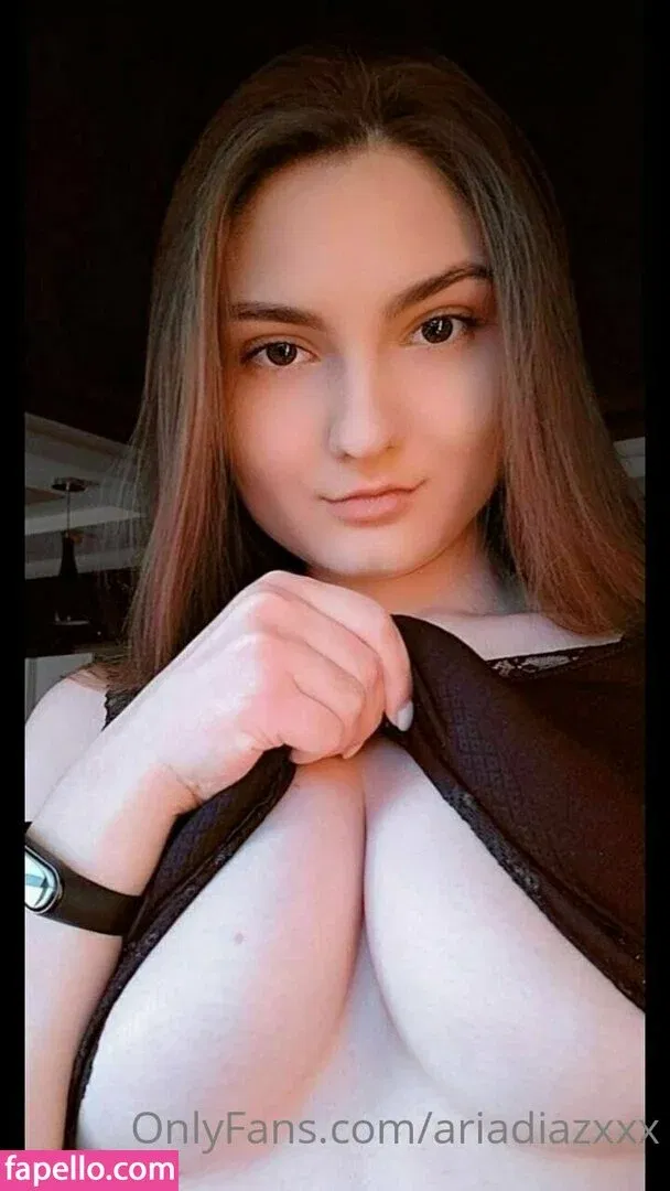 ariadiaz / ariadiazxxx Onlyfans Photo Gallery 