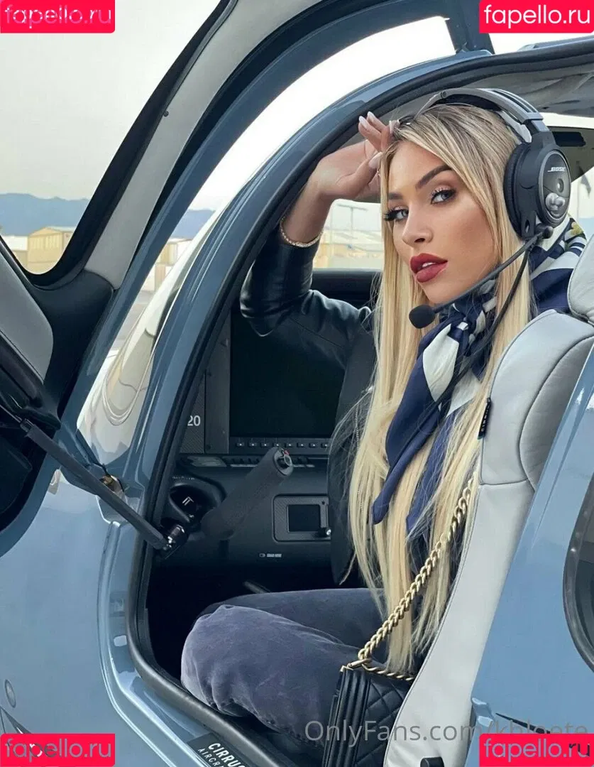 khloe / khloete Onlyfans Photo Gallery 