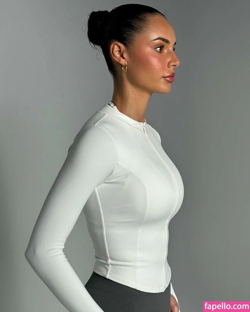 Not Sienna / Siennaliara / Sineadd.bts / Sineeaadd Onlyfans Photo Gallery 