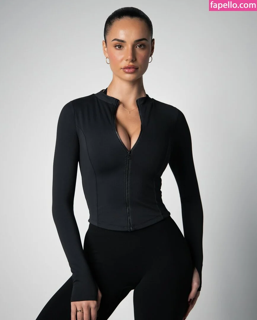 Not Sienna / Siennaliara / Sineadd.bts / Sineeaadd Onlyfans Photo Gallery 