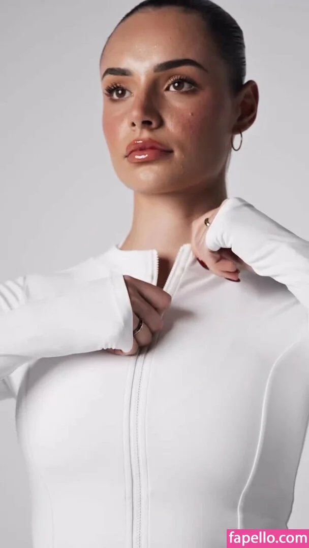 Not Sienna / Siennaliara / Sineadd.bts / Sineeaadd Onlyfans Photo Gallery 