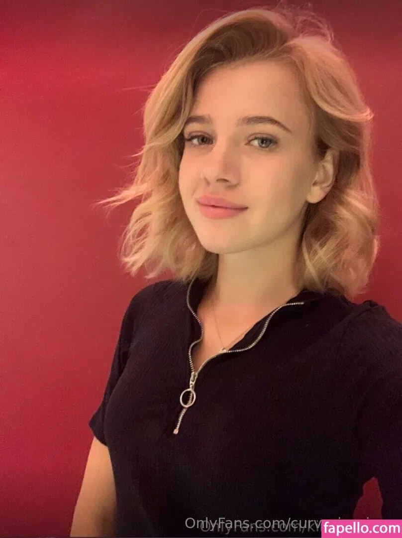 curvjessica / curvy_jessicaa Onlyfans Photo Gallery 