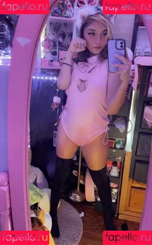 Abbxeh / Abbxster Onlyfans Photo Gallery 