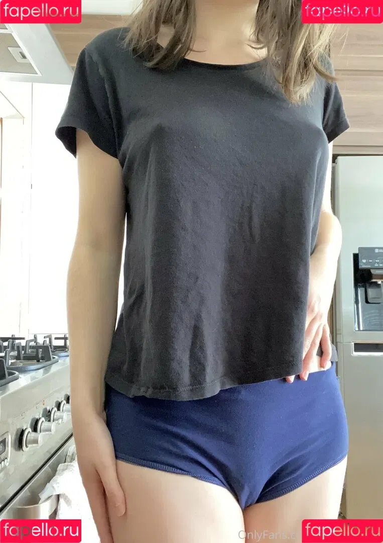claudia.marii / mariiclaudia Onlyfans Photo Gallery 