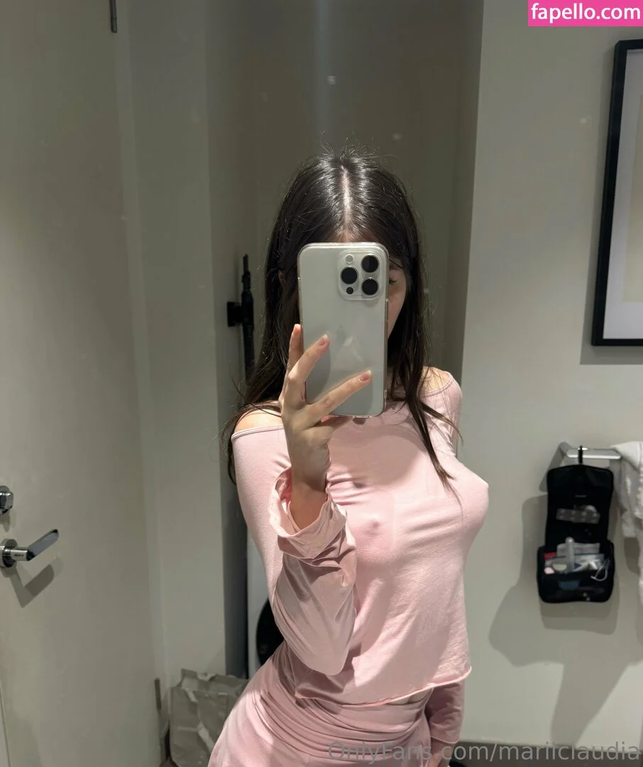 claudia.marii Nude Onlyfans Photo 12