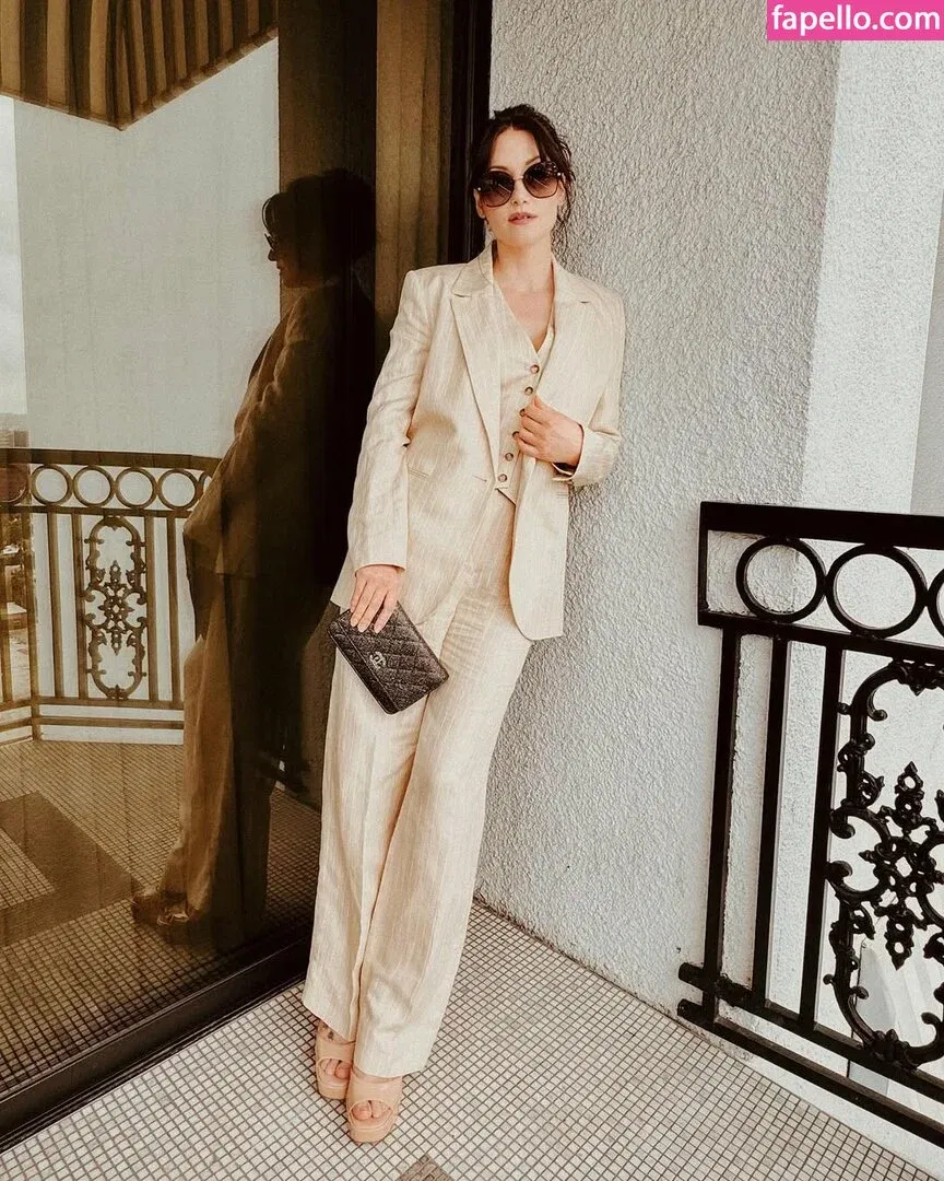 Chyler Leigh / chy_leigh Onlyfans Photo Gallery 