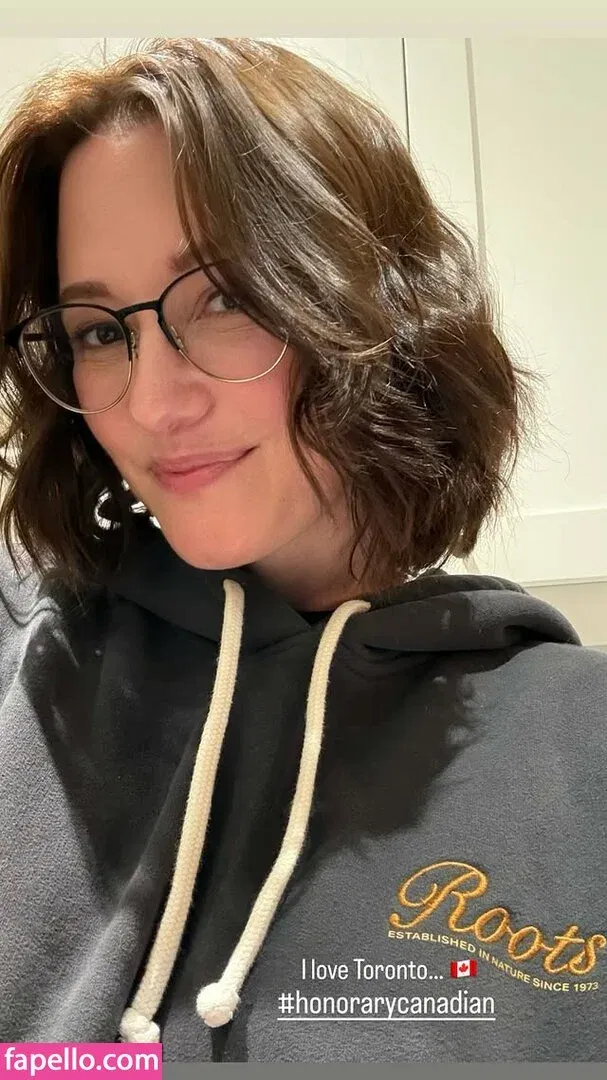 Chyler Leigh / chy_leigh Onlyfans Photo Gallery 