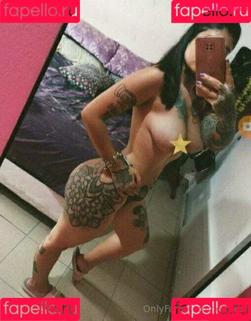hotandhotfishclub / hotfoox Onlyfans Photo Gallery 