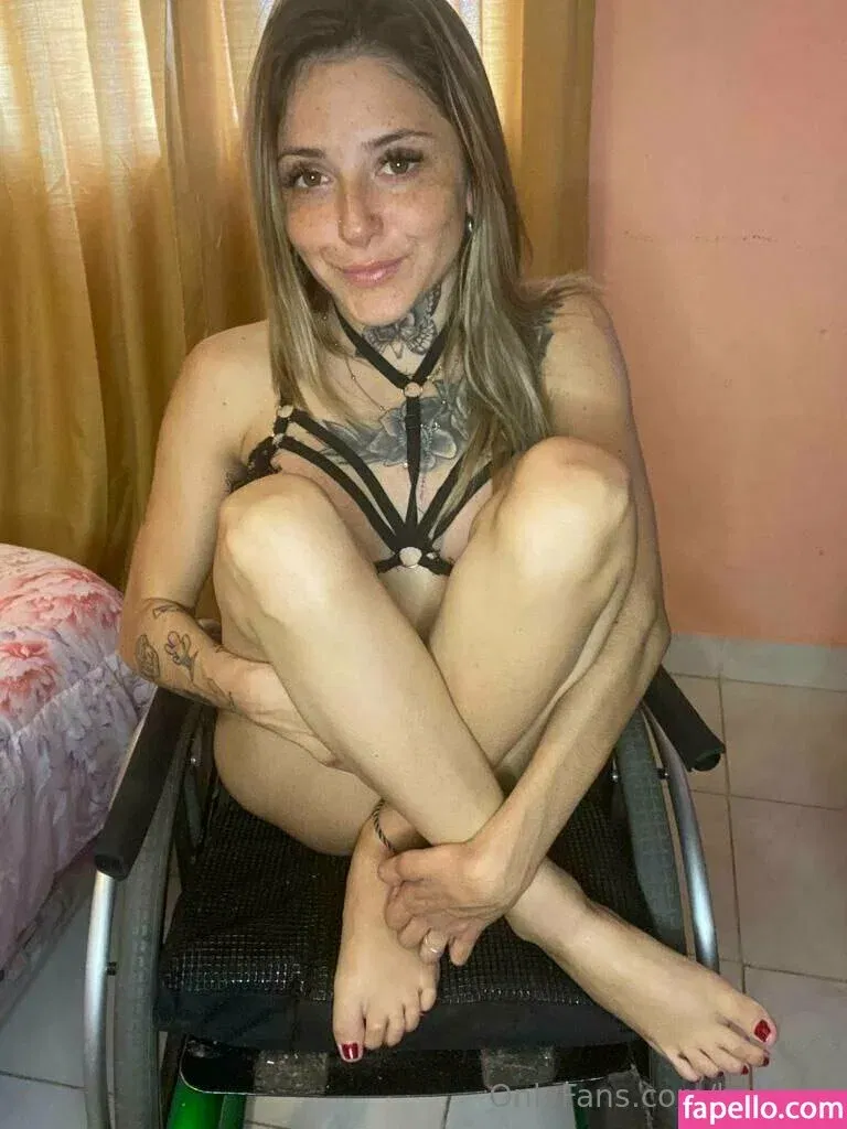 hotandhotfishclub / hotfoox Onlyfans Photo Gallery 