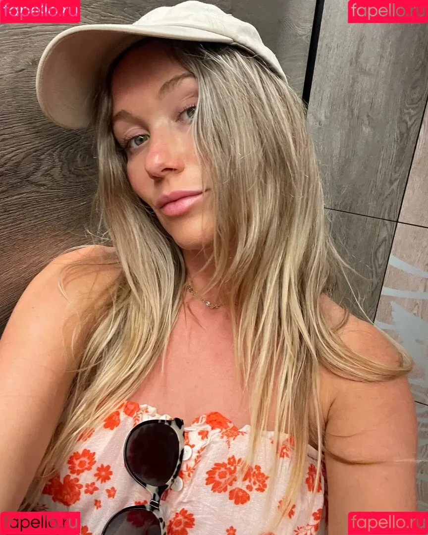 Katrina Bowden / katrinakbowden Onlyfans Photo Gallery 