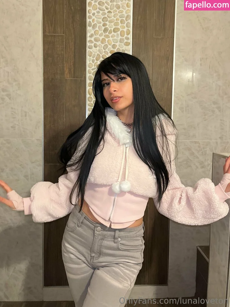 lunaalottonn Nude Onlyfans Photo 16