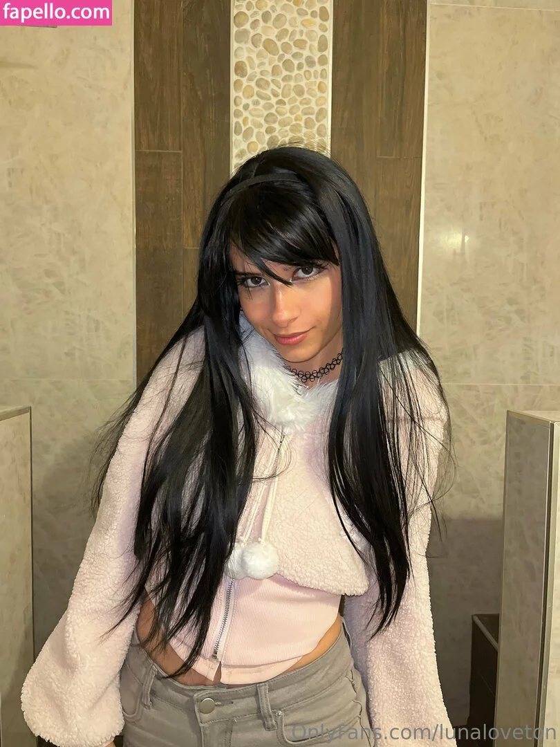 lunaalottonn Nude Onlyfans Photo 12