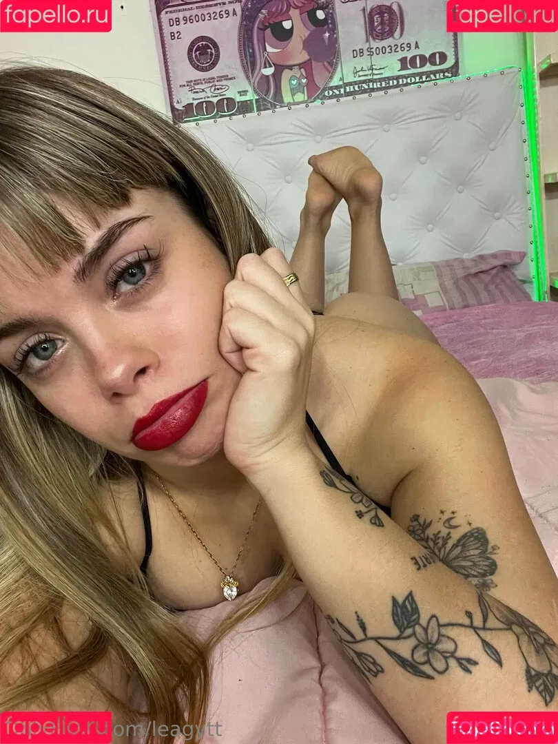 itsleaaa Onlyfans Photo Gallery 