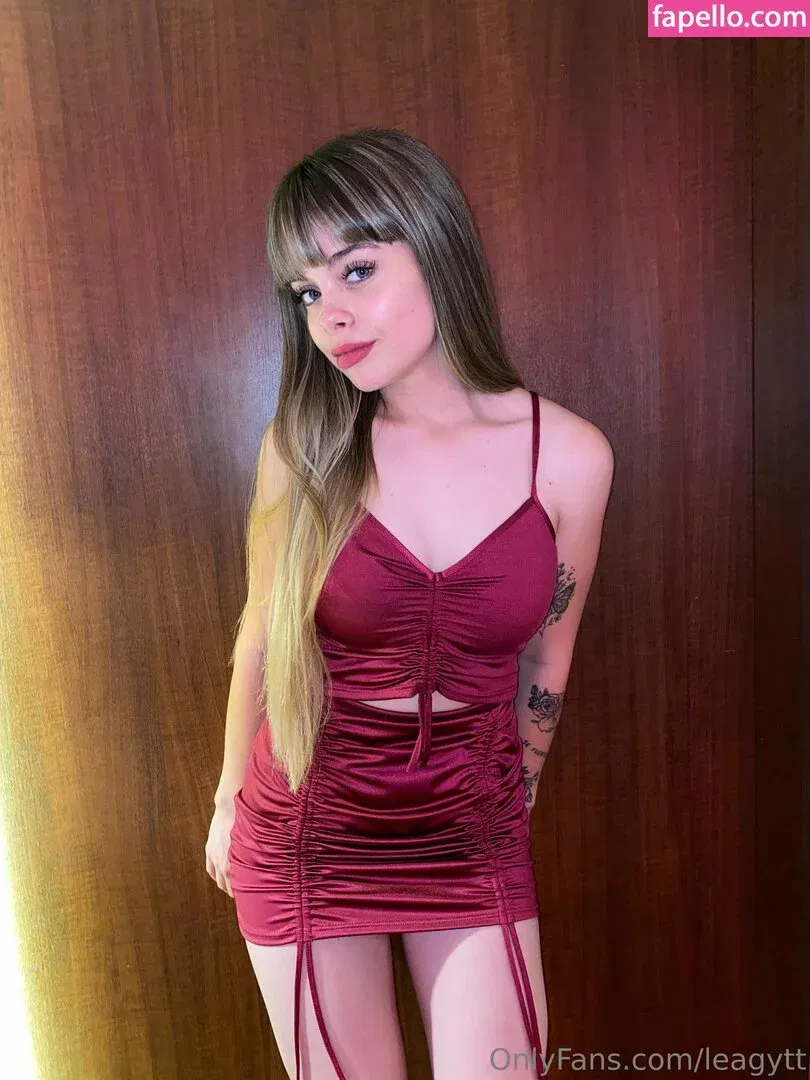 itsleaaa Onlyfans Photo Gallery 