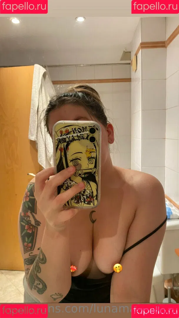 evvilmoon / evyn.moon Onlyfans Photo Gallery 