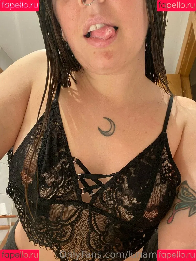 evvilmoon / evyn.moon Onlyfans Photo Gallery 