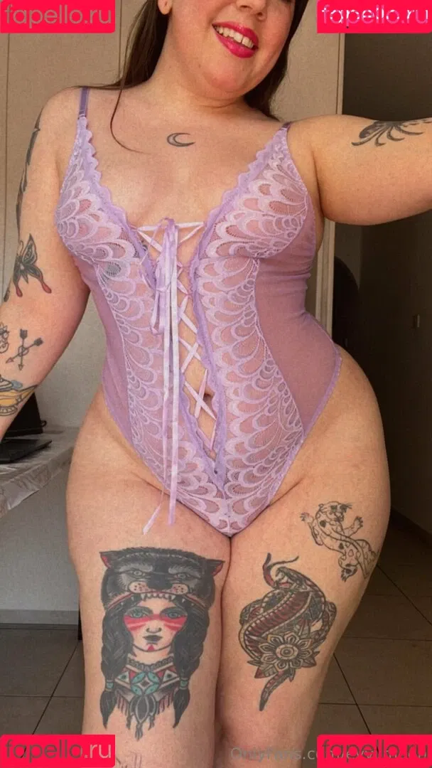 evvilmoon / evyn.moon Onlyfans Photo Gallery 