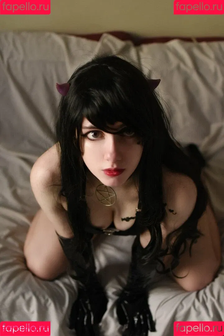 Lyehrr Sama / Nina Chan / lyehrrsama Onlyfans Photo Gallery 