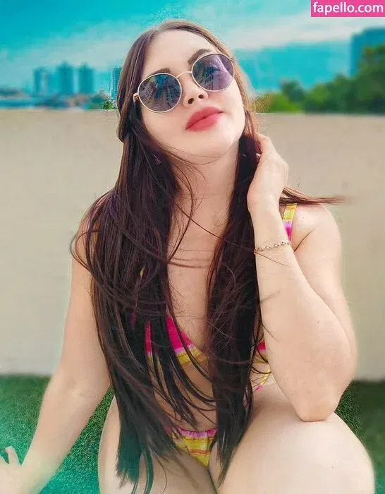 carmenelectra / carmenh_z Onlyfans Photo Gallery 