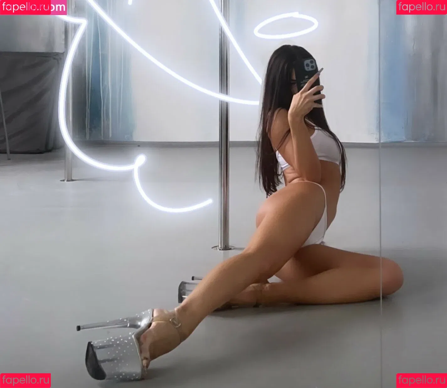 CherryS / angelia_lapin / bjyeoul2 / leachloe_ / user / 尊みを感じて桜井 Onlyfans Photo Gallery 