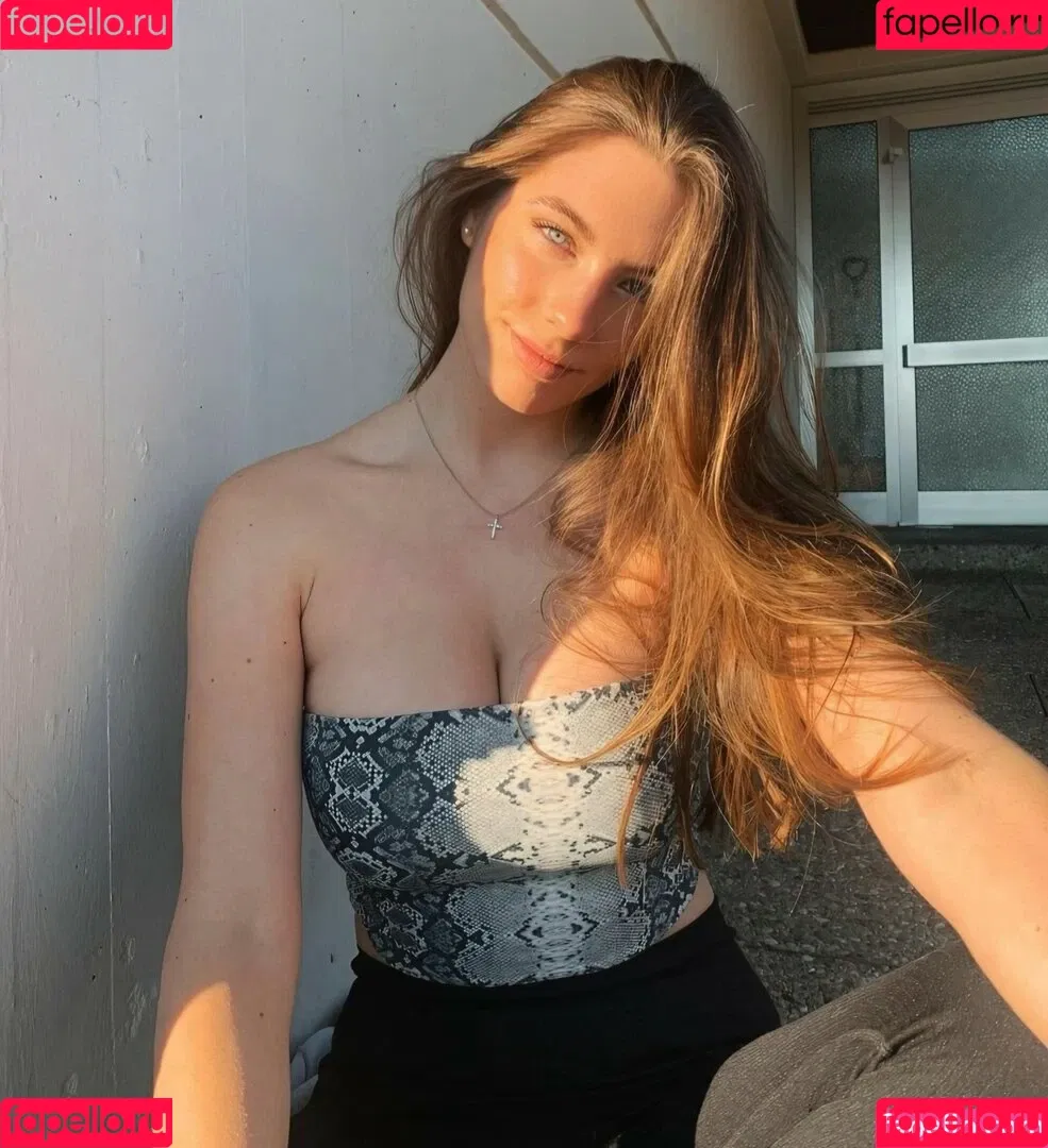 CherryS / angelia_lapin / bjyeoul2 / leachloe_ / user / 尊みを感じて桜井 Onlyfans Photo Gallery 