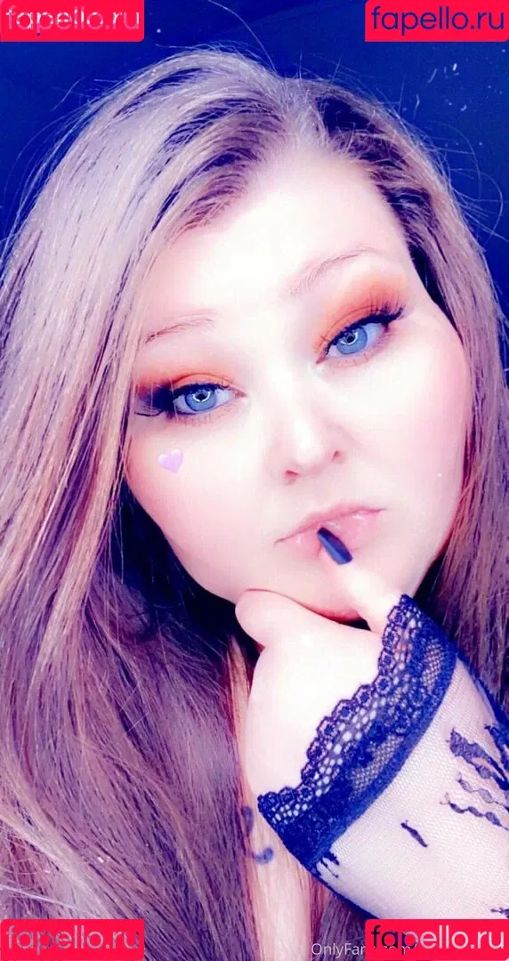 spanxbeluga / spanxbeluga2.1 Onlyfans Photo Gallery 