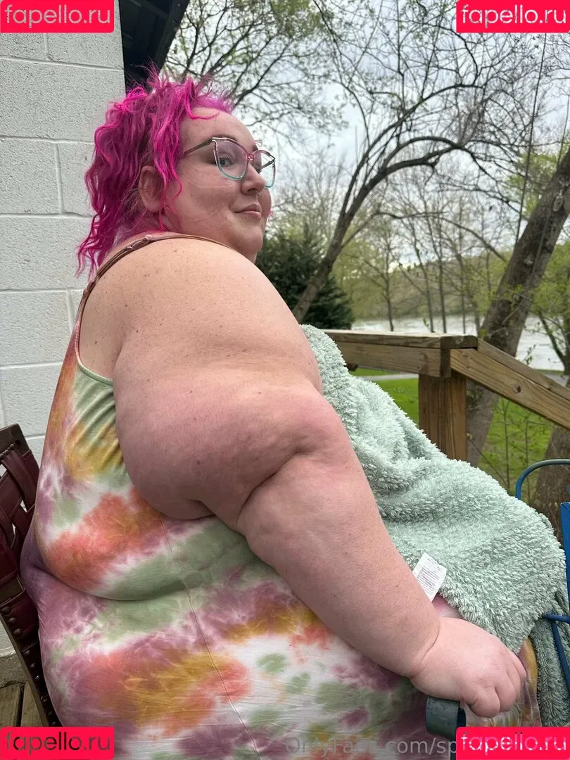 spanxbeluga / spanxbeluga2.1 Onlyfans Photo Gallery 