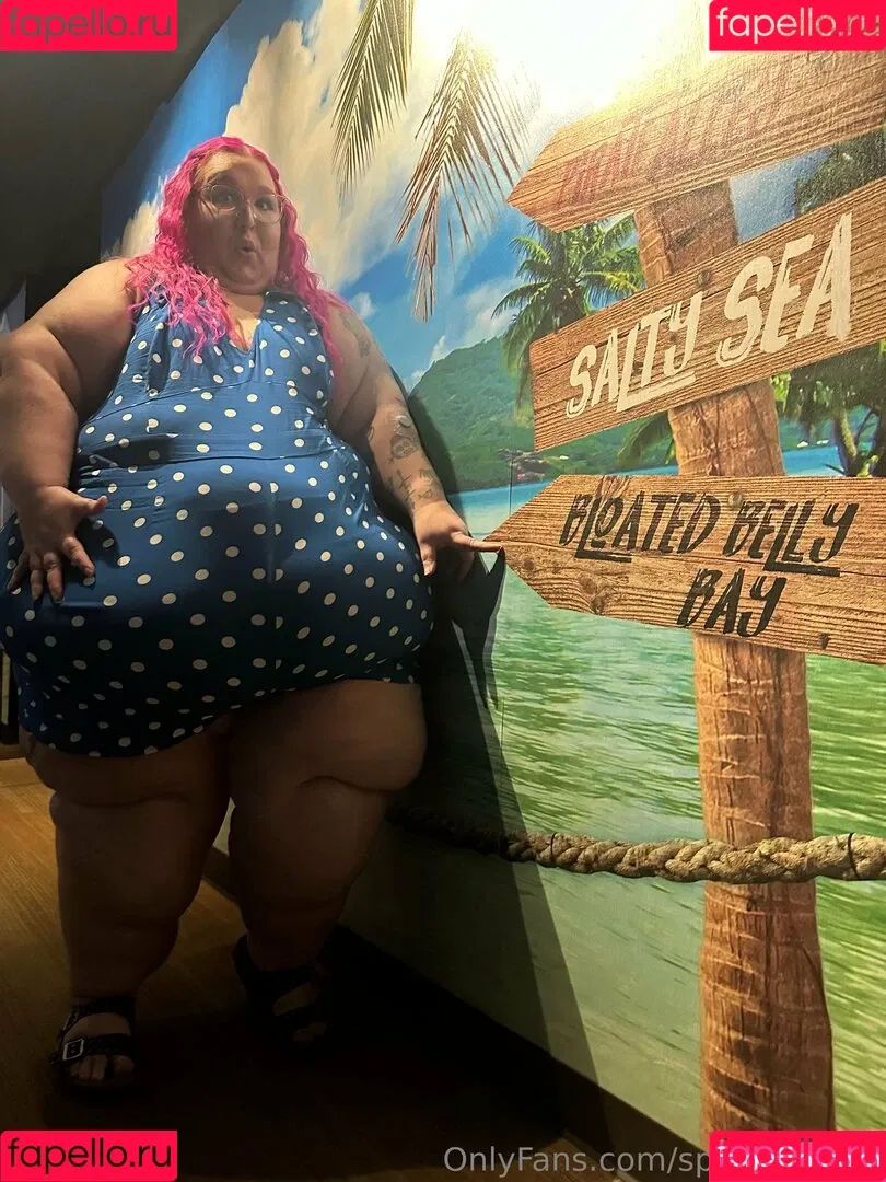 spanxbeluga / spanxbeluga2.1 Onlyfans Photo Gallery 