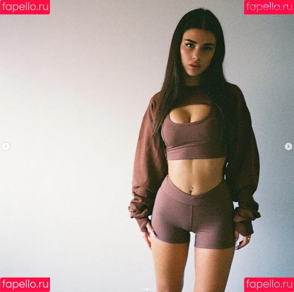Leah Halton / leahhalton_ Onlyfans Photo Gallery 