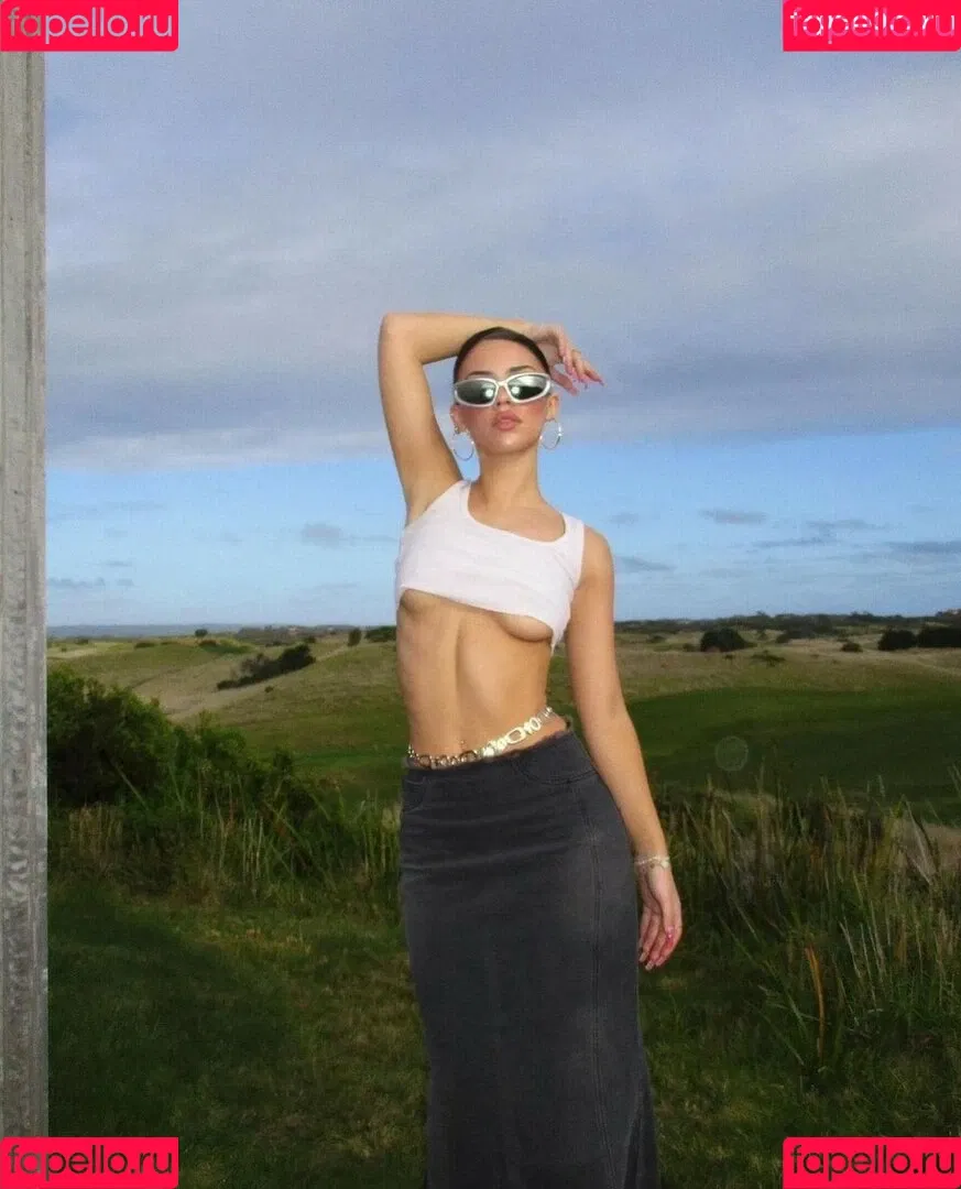 Leah Halton / leahhalton_ Onlyfans Photo Gallery 