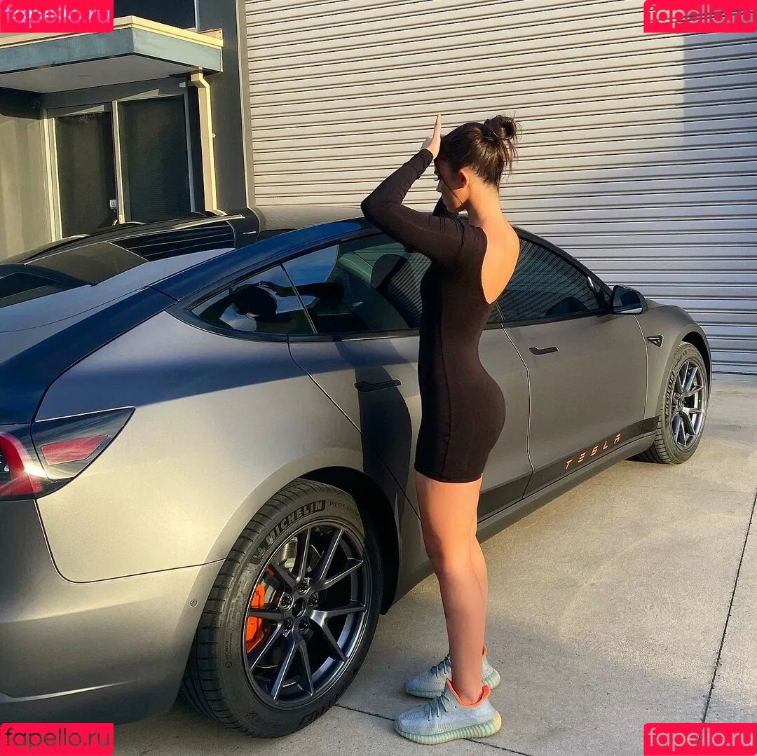 Leah Halton / leahhalton_ Onlyfans Photo Gallery 