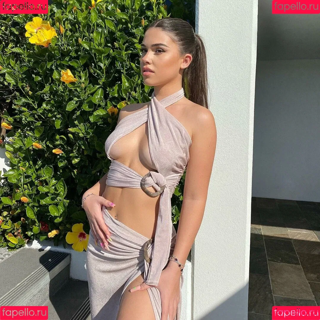 Leah Halton / leahhalton_ Onlyfans Photo Gallery 